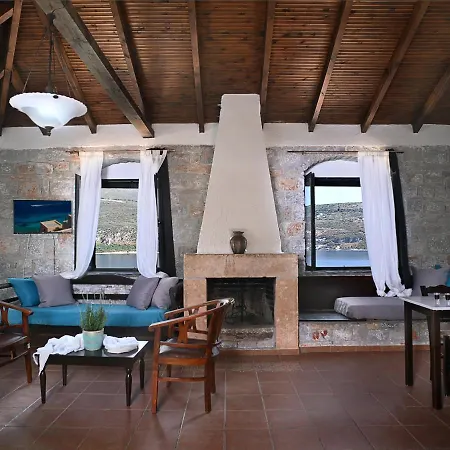 Aparthotel Selana 4*
